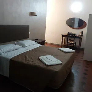  Konukevi Il Verrocchio